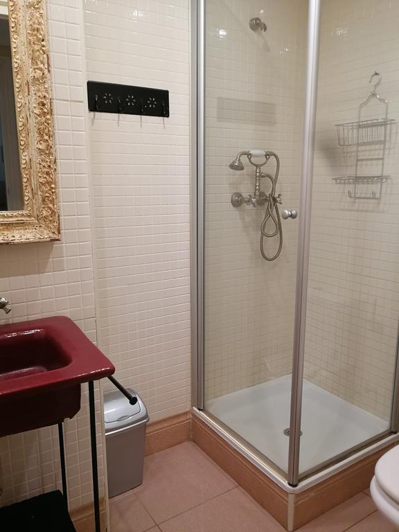 18 Torres El Pilar Apartman Zaragoza Kültér fotó