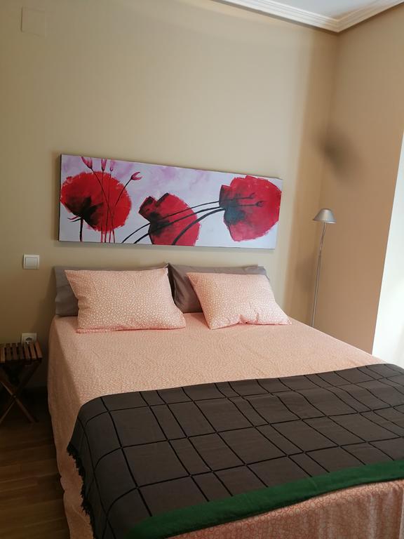 18 Torres El Pilar Apartman Zaragoza Kültér fotó